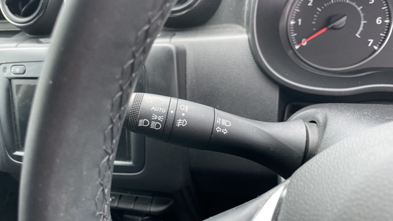 Dacia Duster 1.6 SCe Comfort 5dr Petrol Estate